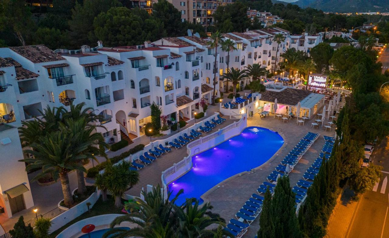 Aparthotel Holiday Center Санта Понса Екстериор снимка