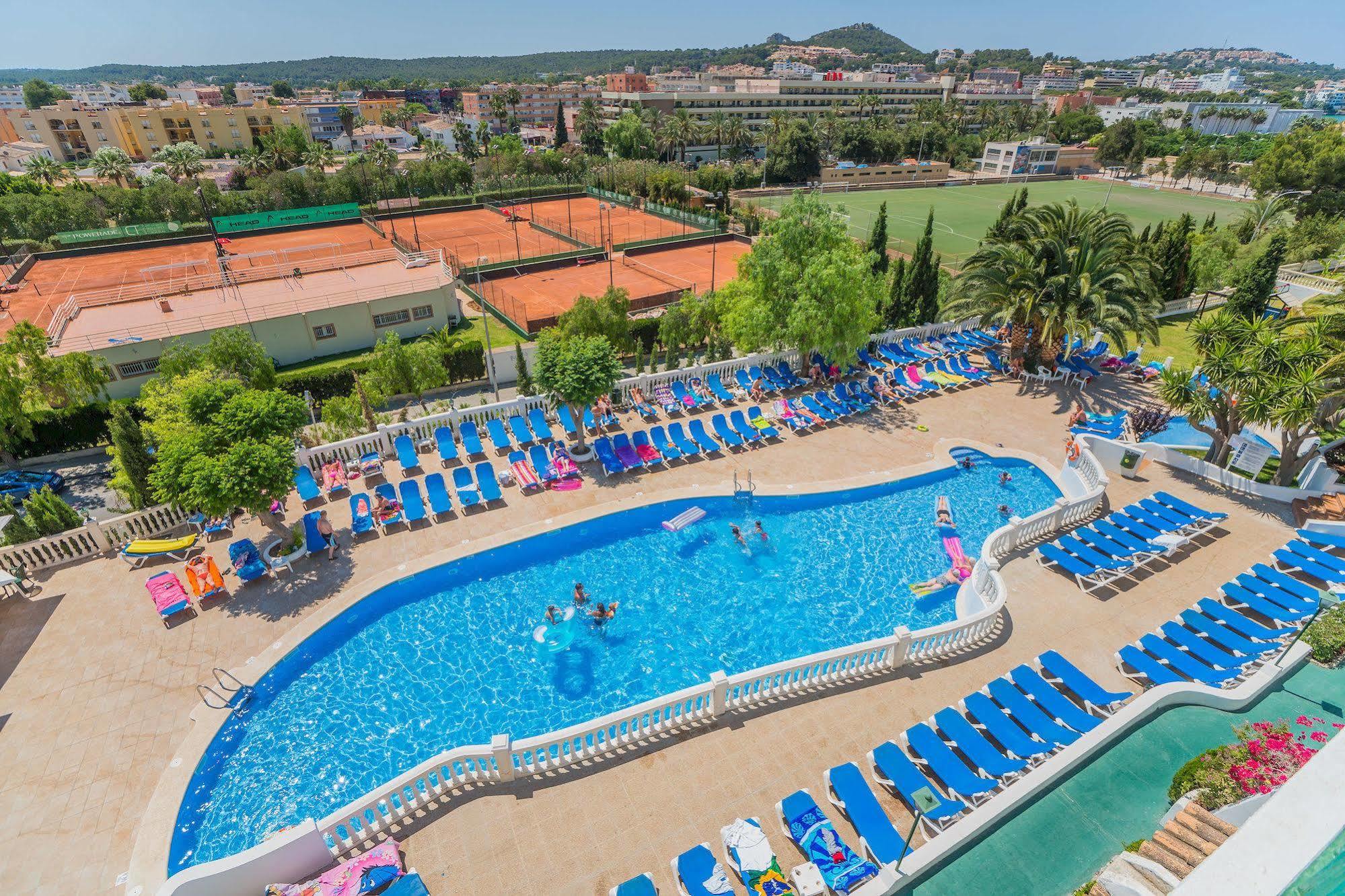 Aparthotel Holiday Center Санта Понса Екстериор снимка