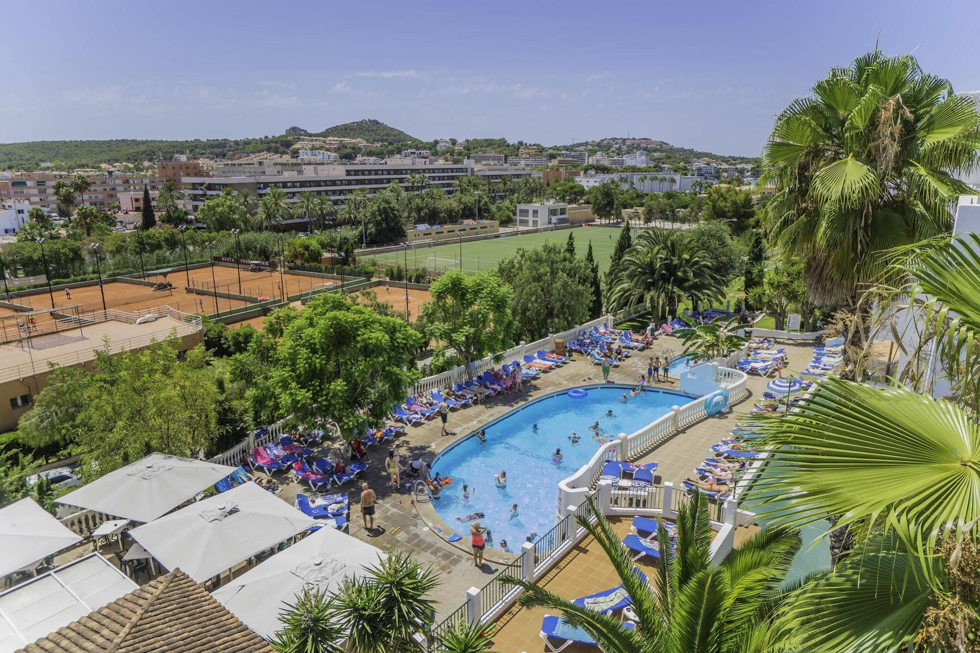 Aparthotel Holiday Center Санта Понса Екстериор снимка